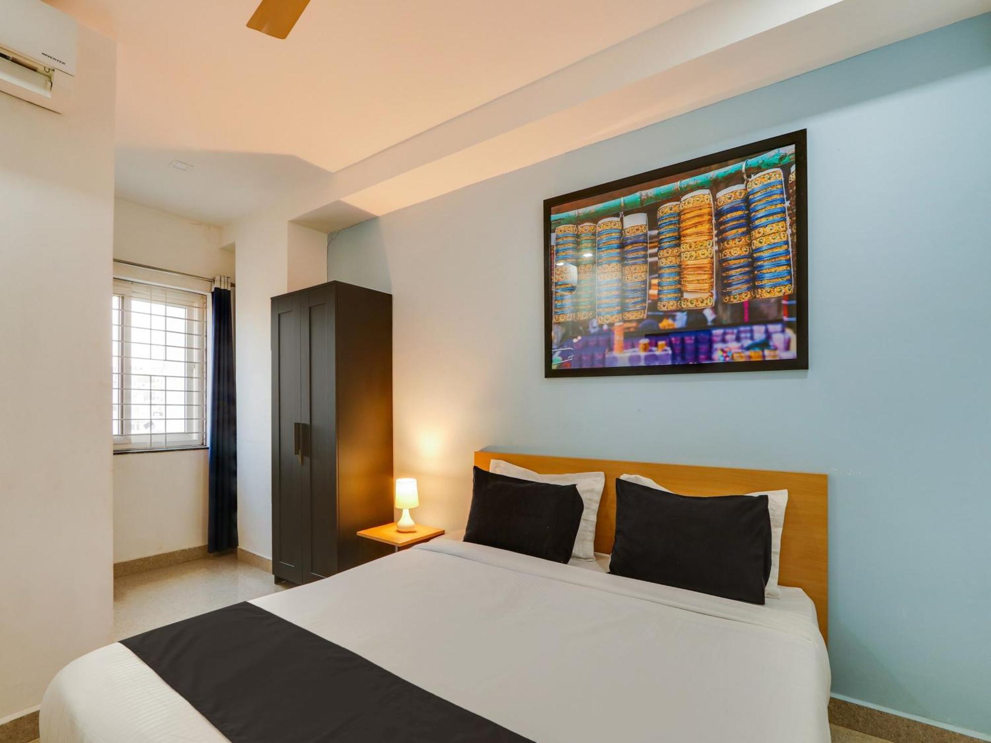 Super Townhouse Qualia Prime Hotel Near Nexus Mall Hyderabad Eksteriør billede