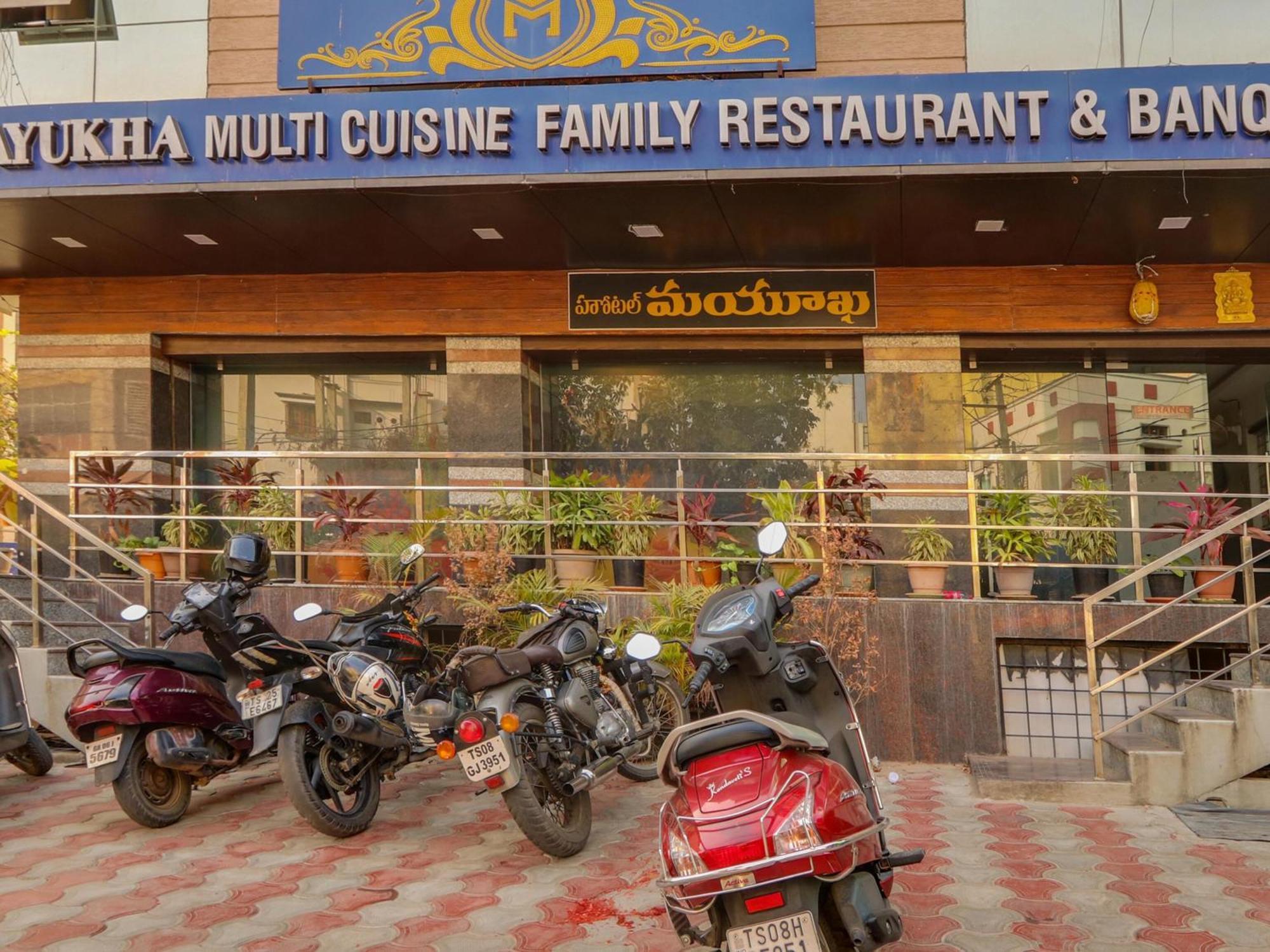 Super Townhouse Qualia Prime Hotel Near Nexus Mall Hyderabad Eksteriør billede